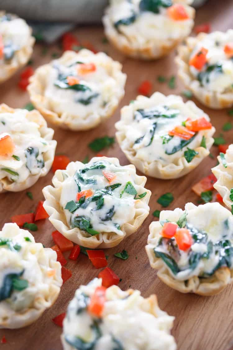 Spinach and Artichoke Dip Phyllo Cups - The Cozy Cook