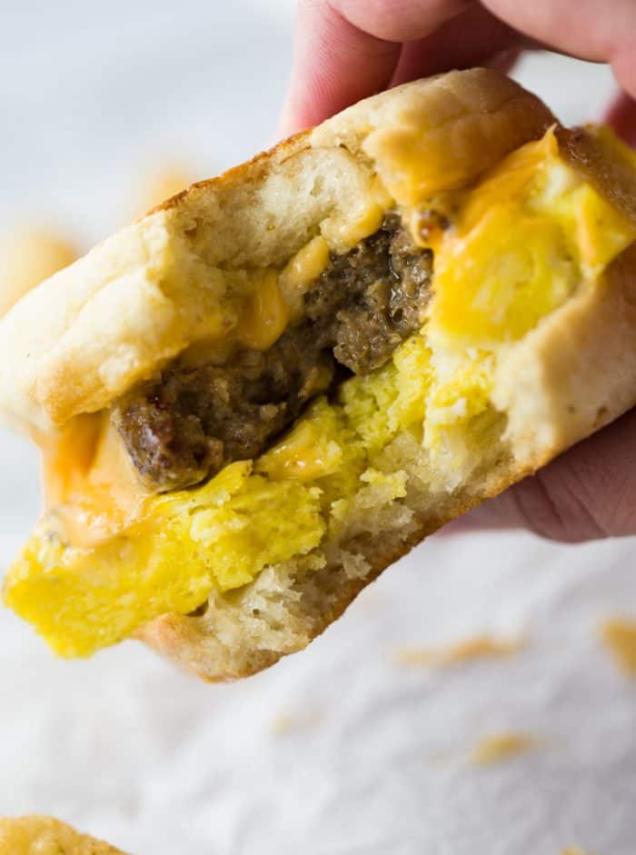 Make-Ahead Sausage, Egg, and Cheese Breakfast Sandwiches – The Creamery