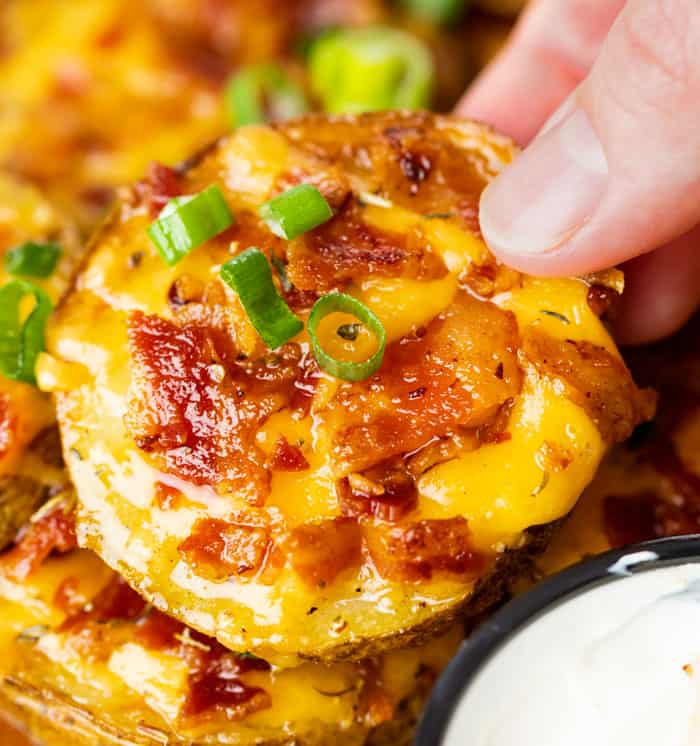 https://thecozycook.com/wp-content/uploads/2018/01/Baked-Potato-Slices-1-1.jpg