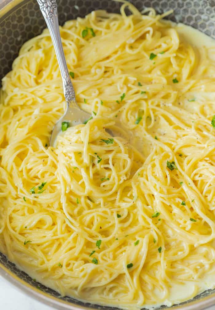 Garlic Parmesan Pasta (One Pot!) - The Cozy Cook
