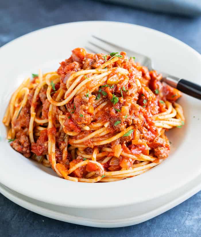 Spaghetti Bolognese - The Cozy Cook