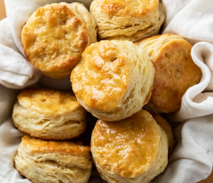 How to Make Buttermilk Biscuits (Step-by-Step, with Photos)