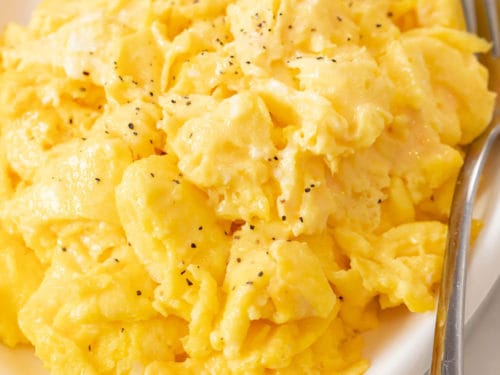 Fluffy Scrambled Eggs (Step by Step!) - The Cozy Cook