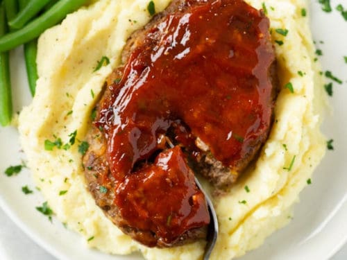 Mini Skillet Meatloaves & Pan Gravy with Mashed Potatoes & Buttery Broccoli