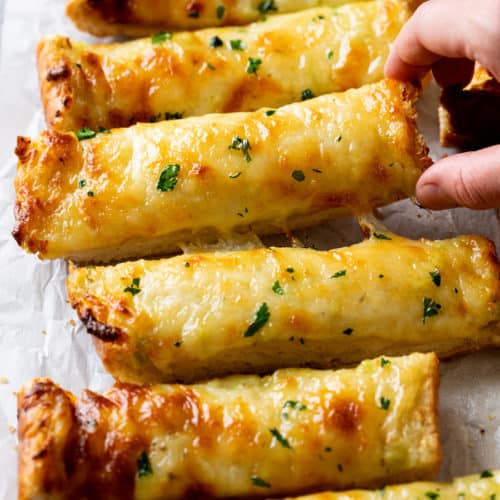 Garlic Bread With Cheese The Cozy Cook