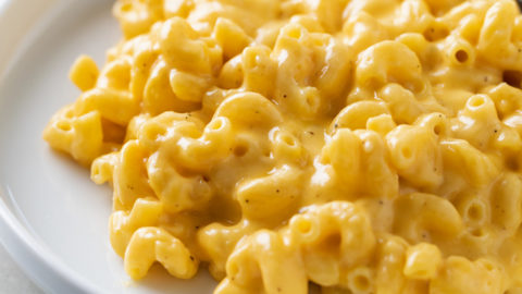 Classic macaroni cheese recipe