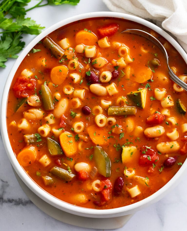 Minestrone Soup - The Cozy Cook