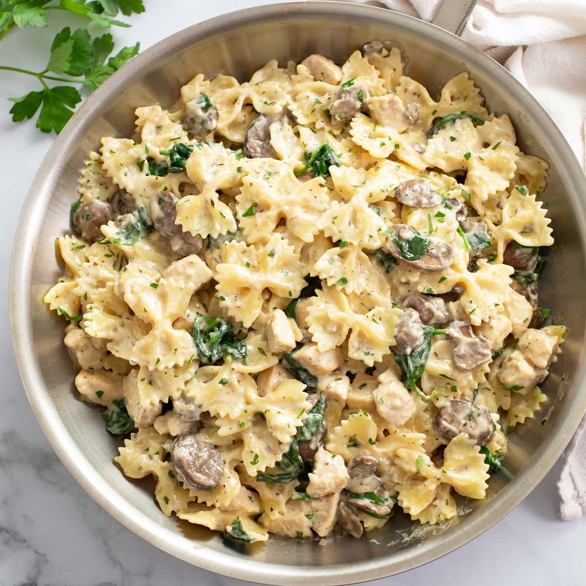 Mushroom Chicken Pasta-image